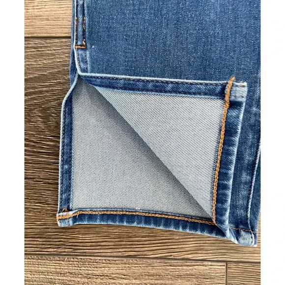 NWT Madewell Jeans 11" Roadtripper Split Hem Medium Wash Size 28 New - Picture 2 of 7